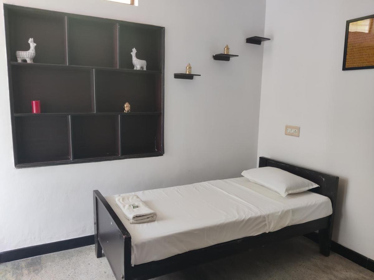 Yoga House Lejlighed Vanivilasa Puram Eksteriør billede