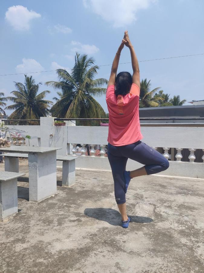 Yoga House Lejlighed Vanivilasa Puram Eksteriør billede