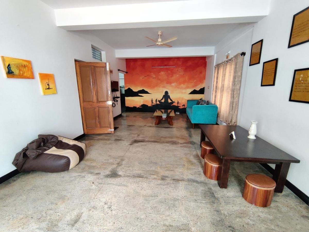 Yoga House Lejlighed Vanivilasa Puram Eksteriør billede